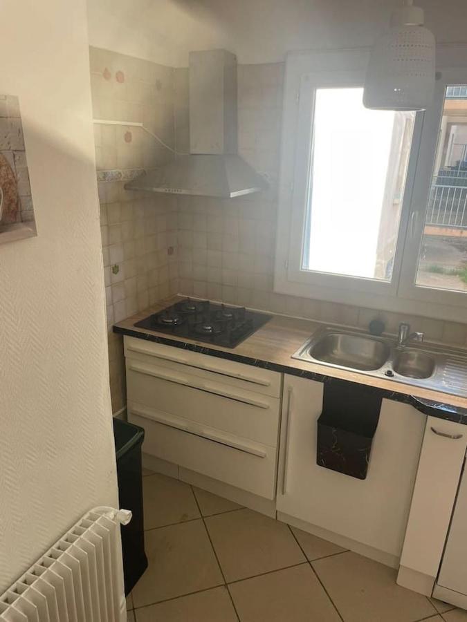 Appartement Proche Gare Tgv نيم المظهر الخارجي الصورة